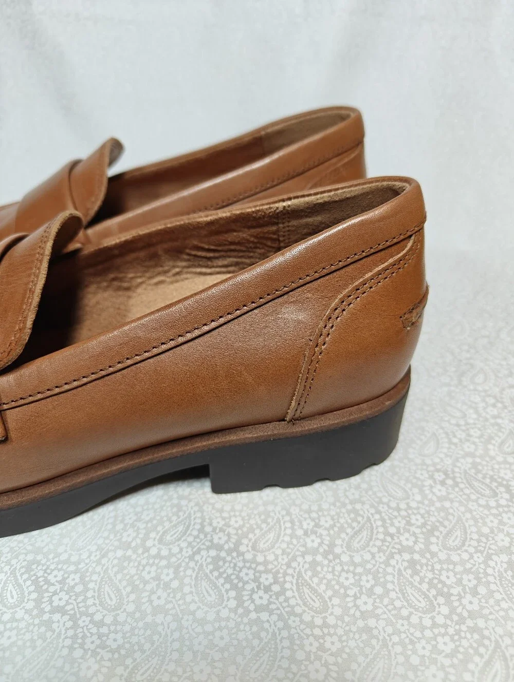 Vionic Cleo Leather Lug Sole Slip On Brown Loafers Arch Support Comfy Women 6.5